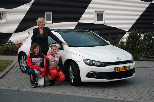 Girlpower: Twee Nederlandse jongedames in FIA WMC-project
